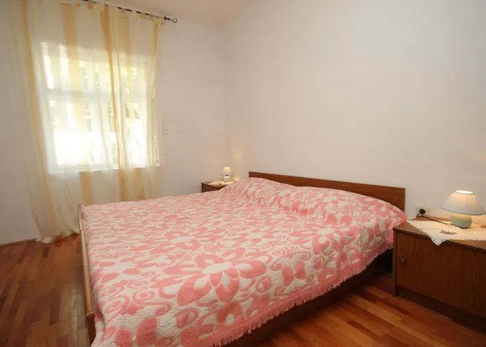 With A Parking Space Hvar - 8769