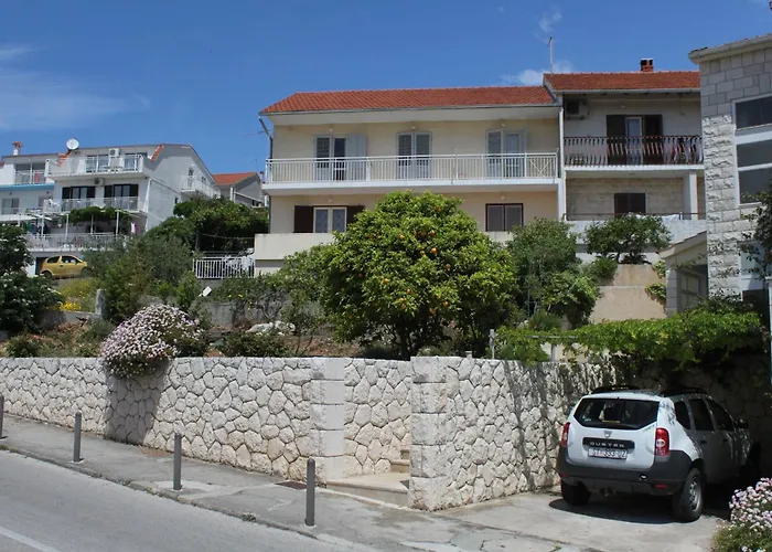 With A Parking Space Hvar - 8769 شقة هفار