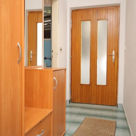 With A Parking Space Hvar - 8769