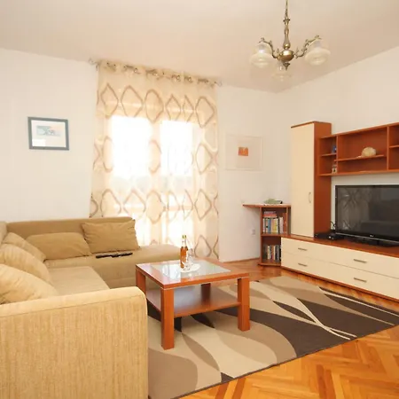 Apartment With A Parking Space Hvar - 8769 Hvar Town
